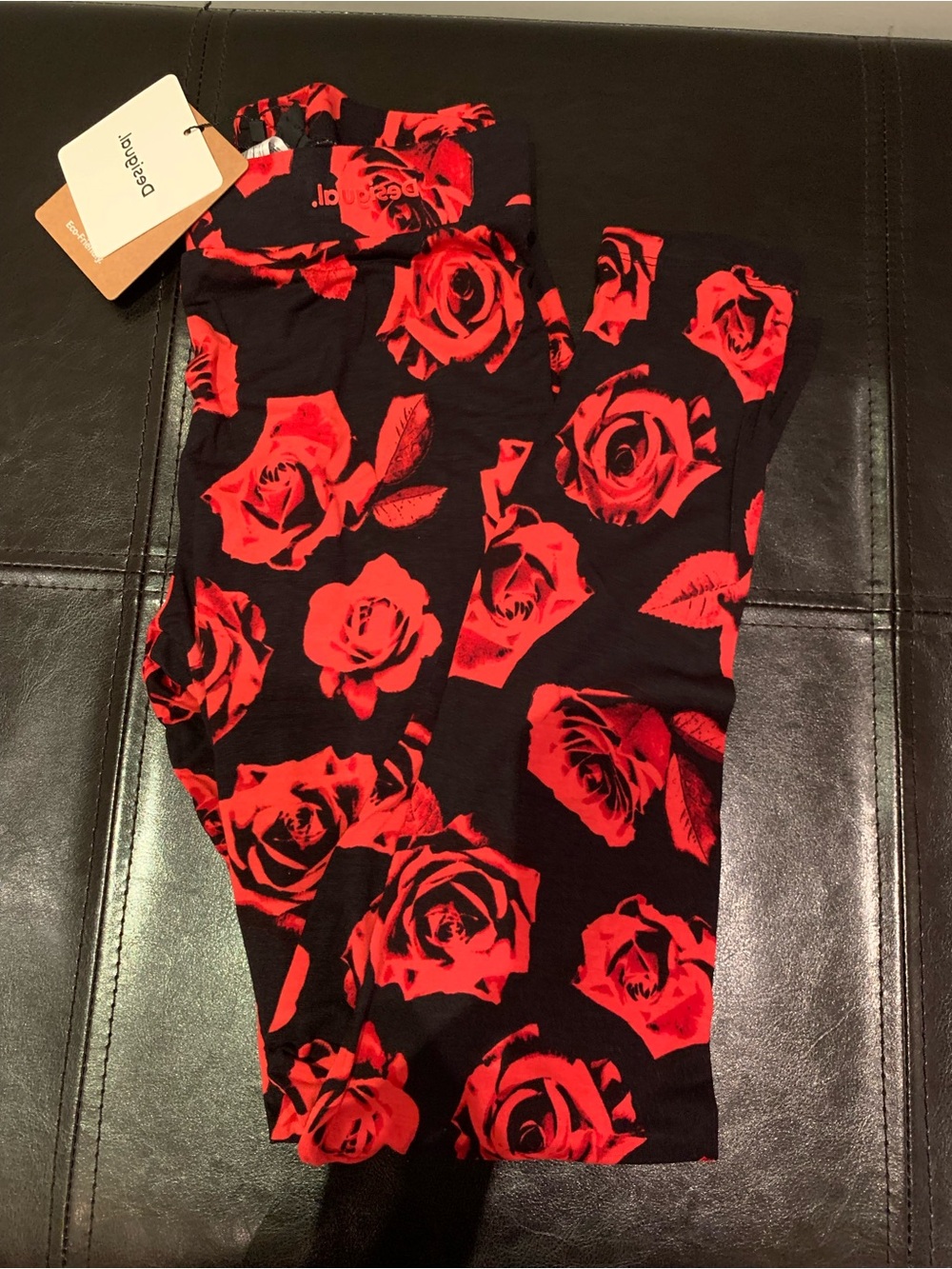 DESIGUAL NWT! ROSES STRETCHY ATHLETIC LEGGINGS! - Picture 5 of 7